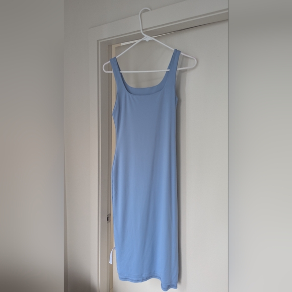 Blue midi dress - Picture 3 of 4